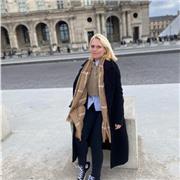 Préceptrice et éducatrice de jeunes enfants de formation.